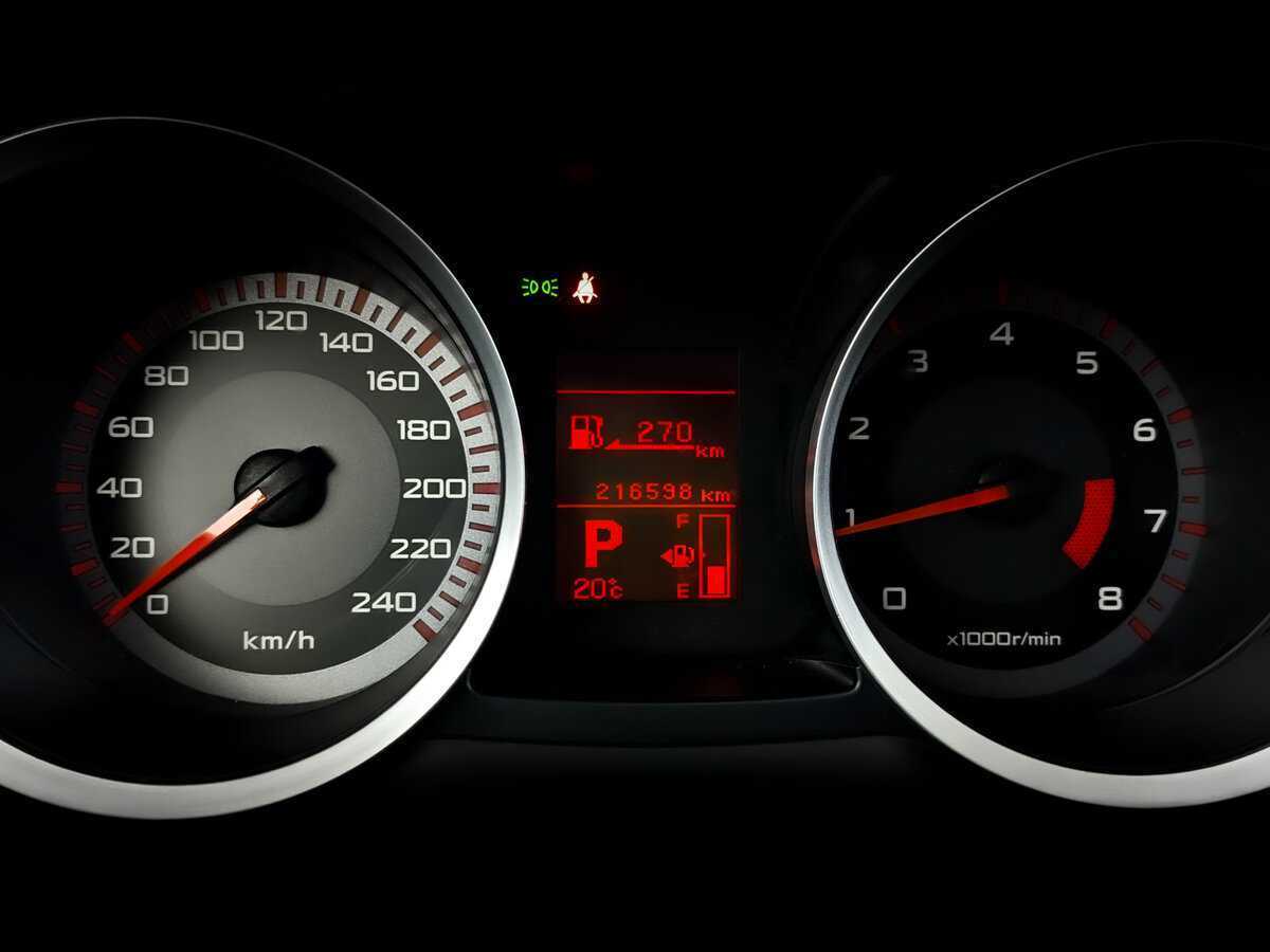 Купить Mitsubishi Lancer с пробегом. Фото: #11