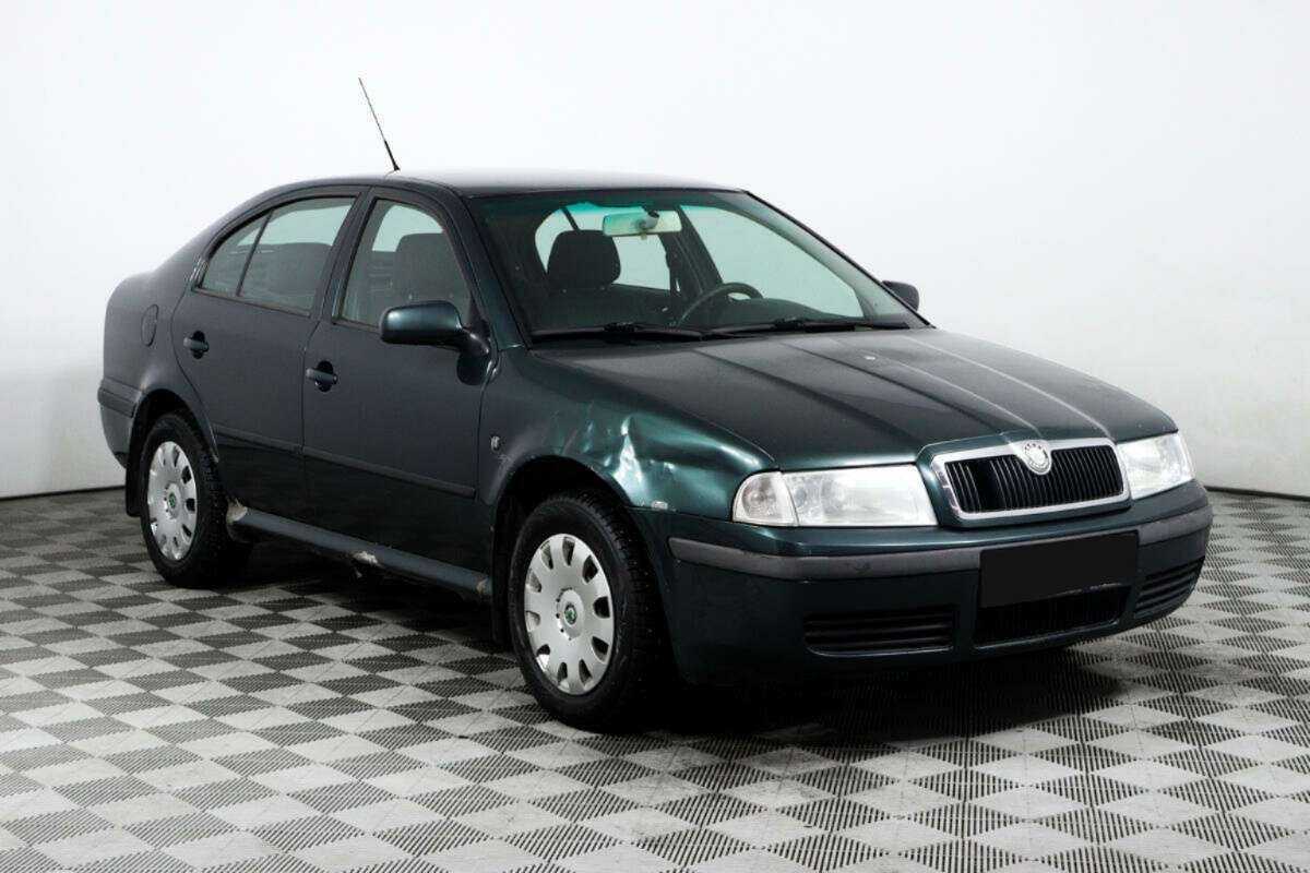 Купить Skoda Octavia с пробегом. Фото: #2