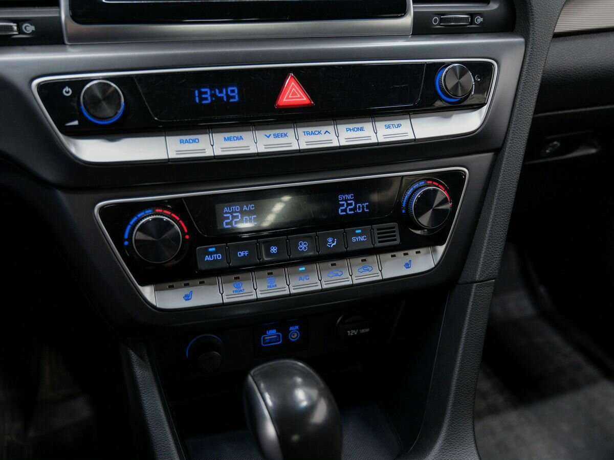 Купить Hyundai Sonata с пробегом. Фото: #21