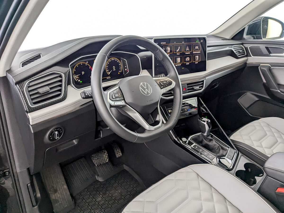 Купить Volkswagen Tayron с пробегом. Фото: #13