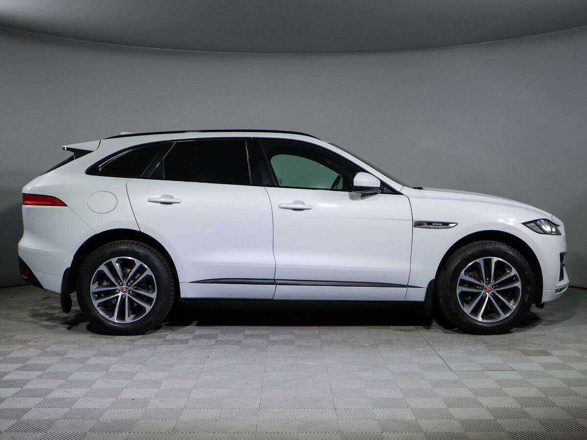 Купить Jaguar F-Pace с пробегом. Фото: #3