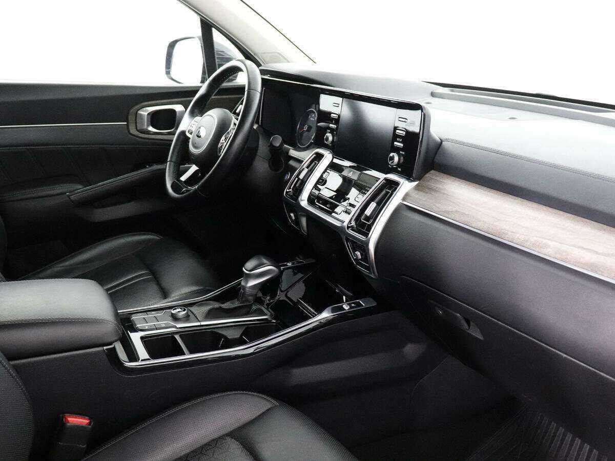 Купить Kia Sorento с пробегом. Фото: #5