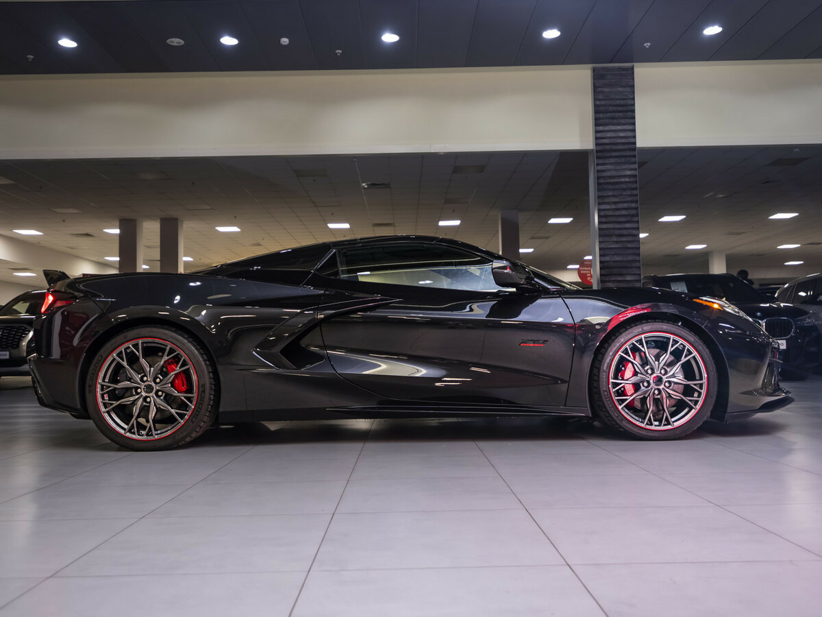 Купить Chevrolet Corvette с пробегом. Фото: #3