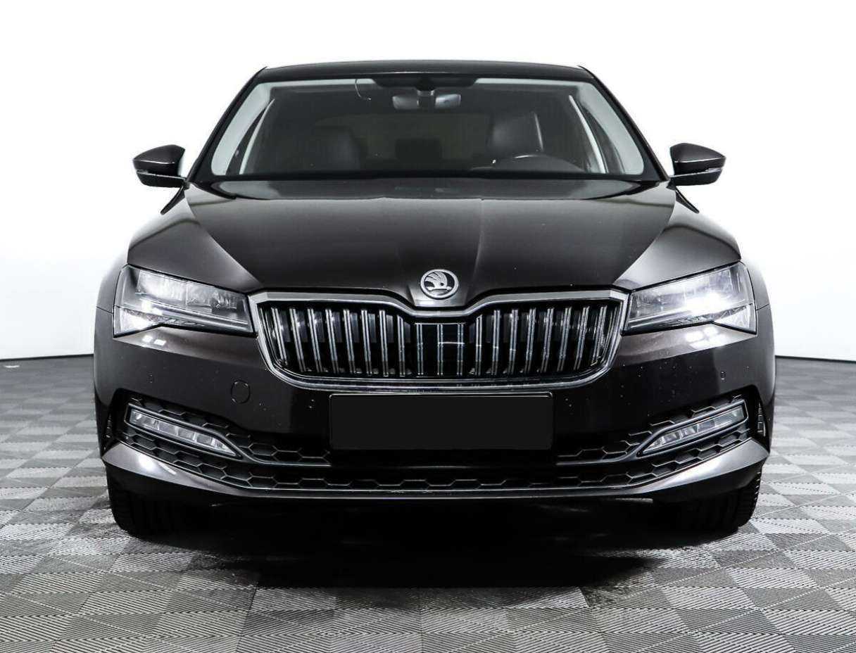 Купить Skoda Superb с пробегом. Фото: #1