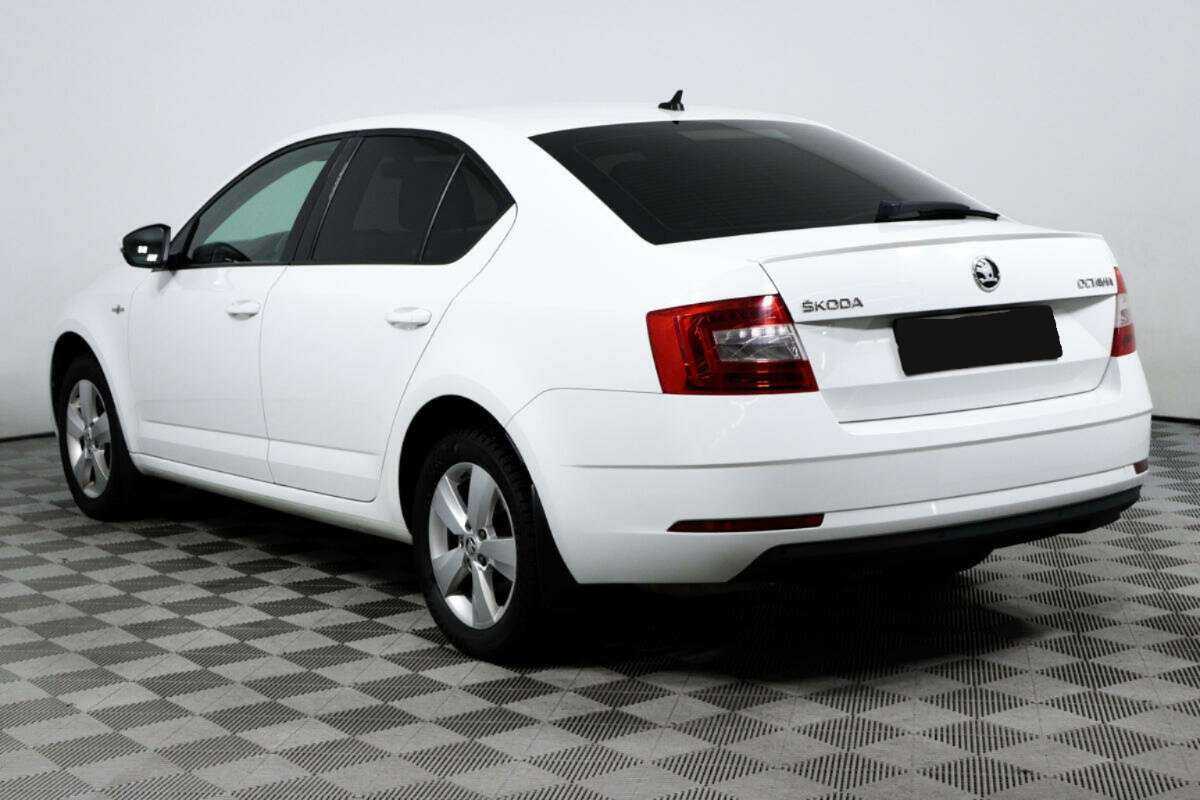 Купить Skoda Octavia с пробегом. Фото: #5