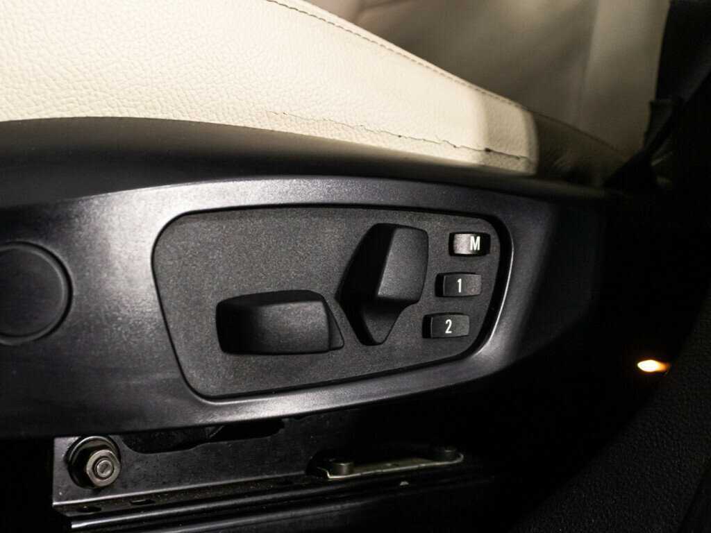 Купить BMW X3 с пробегом. Фото: #15
