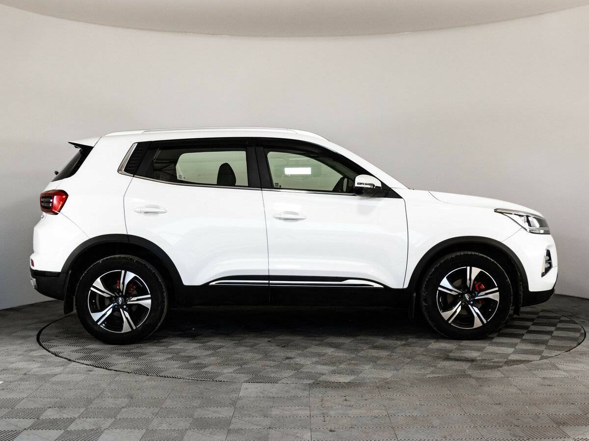 Купить Chery Tiggo 4 Pro с пробегом. Фото: #3