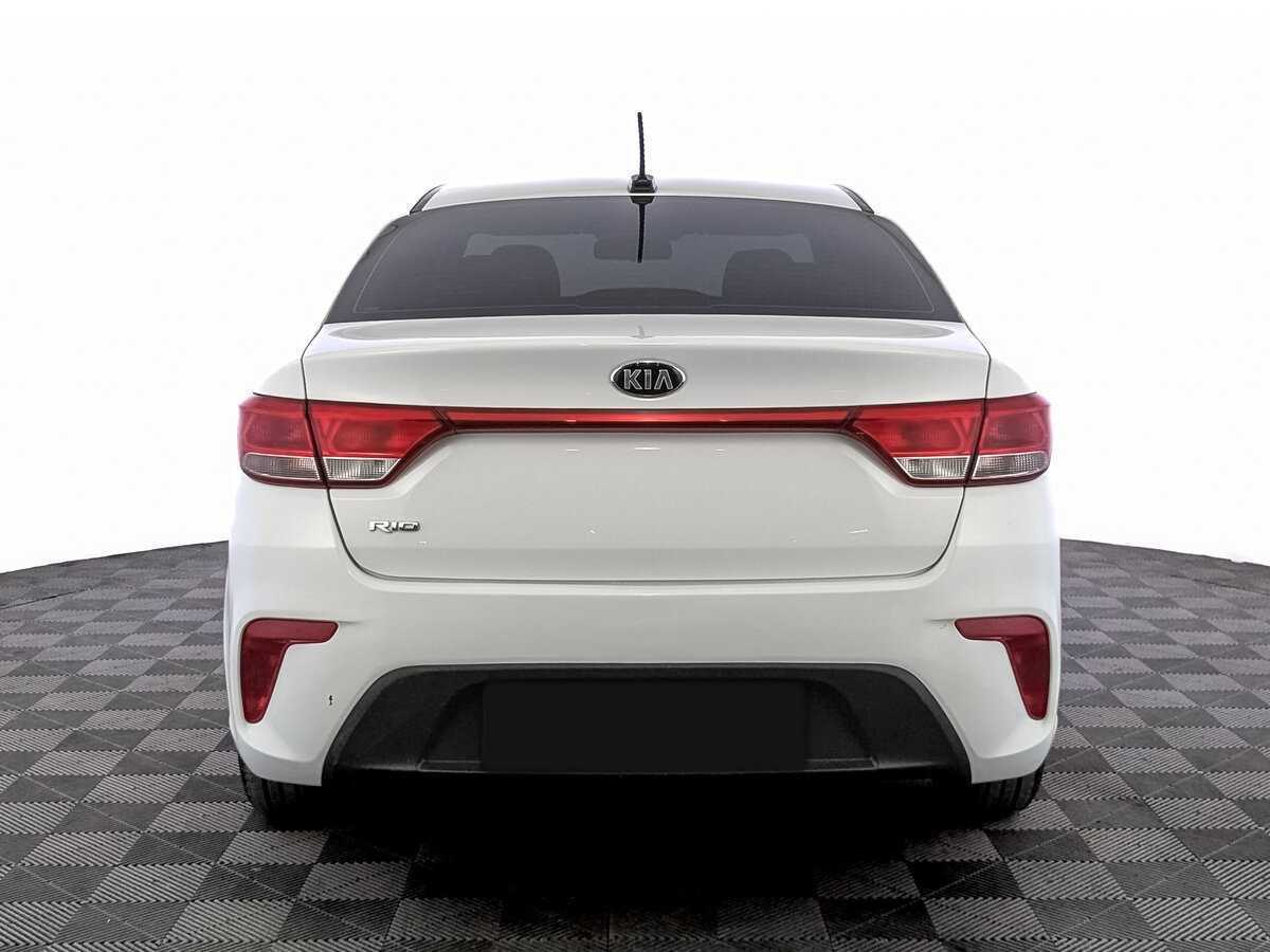 Купить Kia Rio с пробегом. Фото: #5