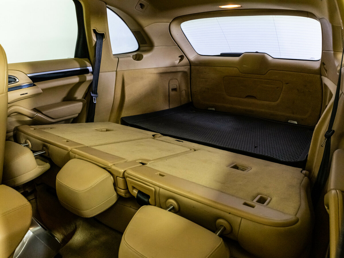Купить Porsche Cayenne с пробегом. Фото: #21