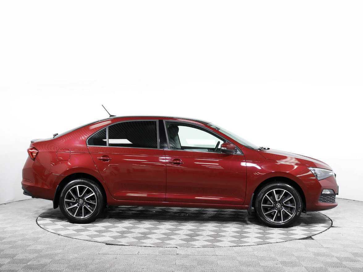 Купить Skoda Rapid с пробегом. Фото: #2