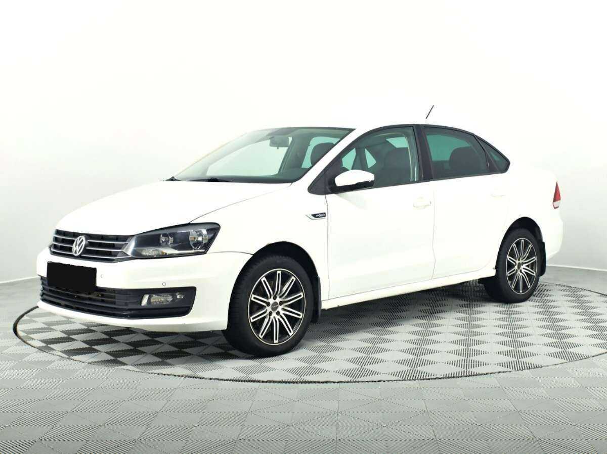 Купить Volkswagen Polo с пробегом. Посмотреть фото
