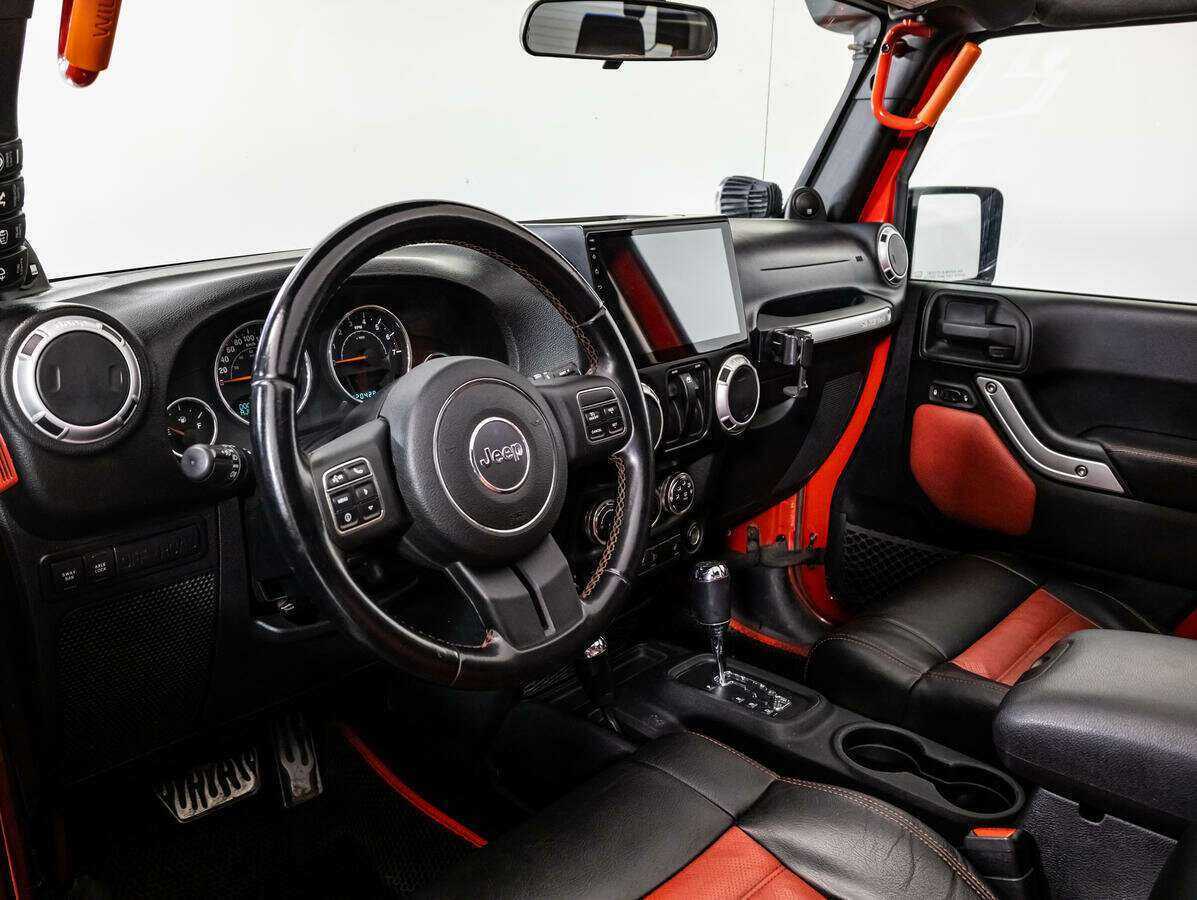 Купить Jeep Wrangler с пробегом. Фото: #9