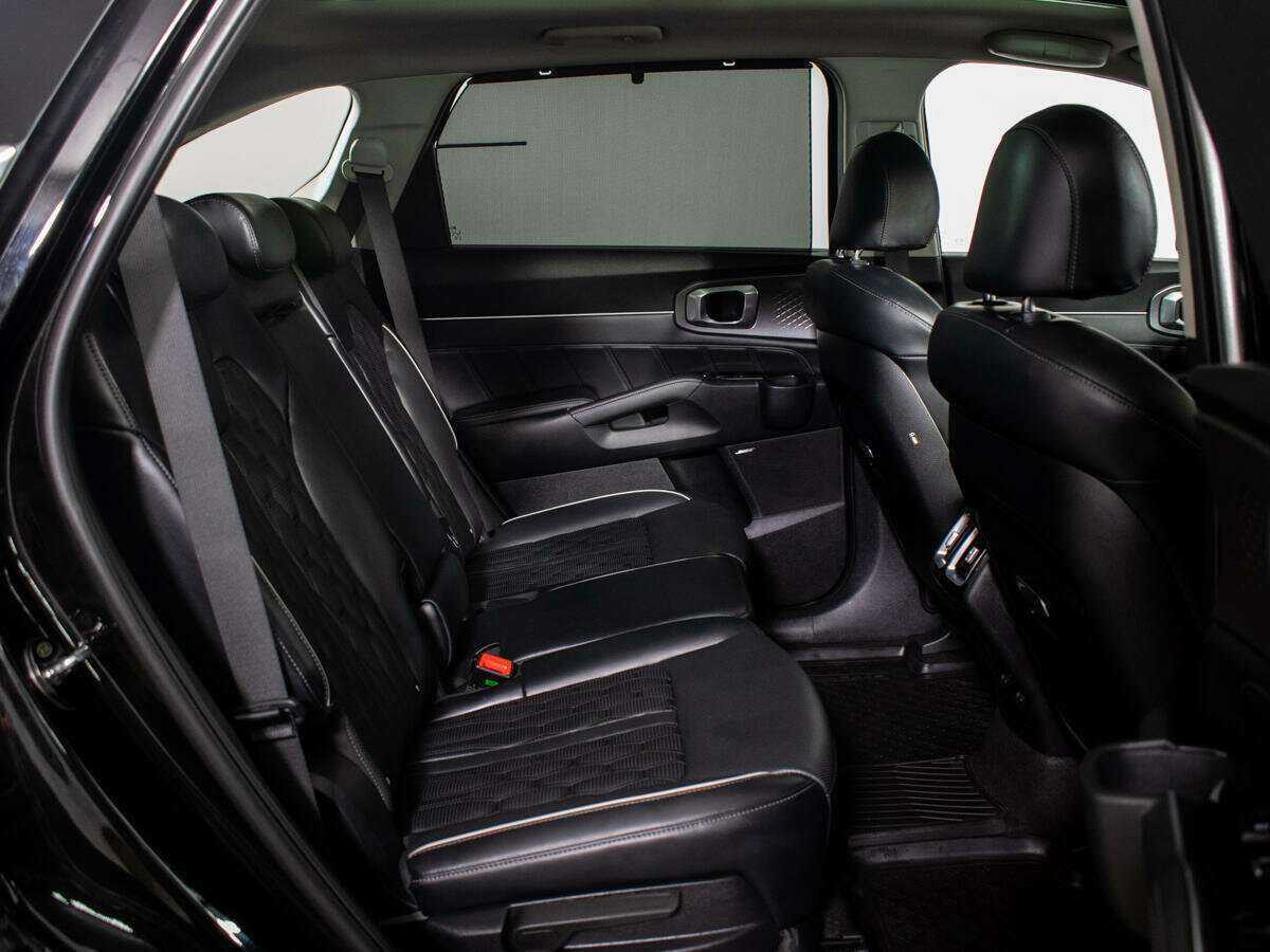 Купить Kia Sorento с пробегом. Фото: #9