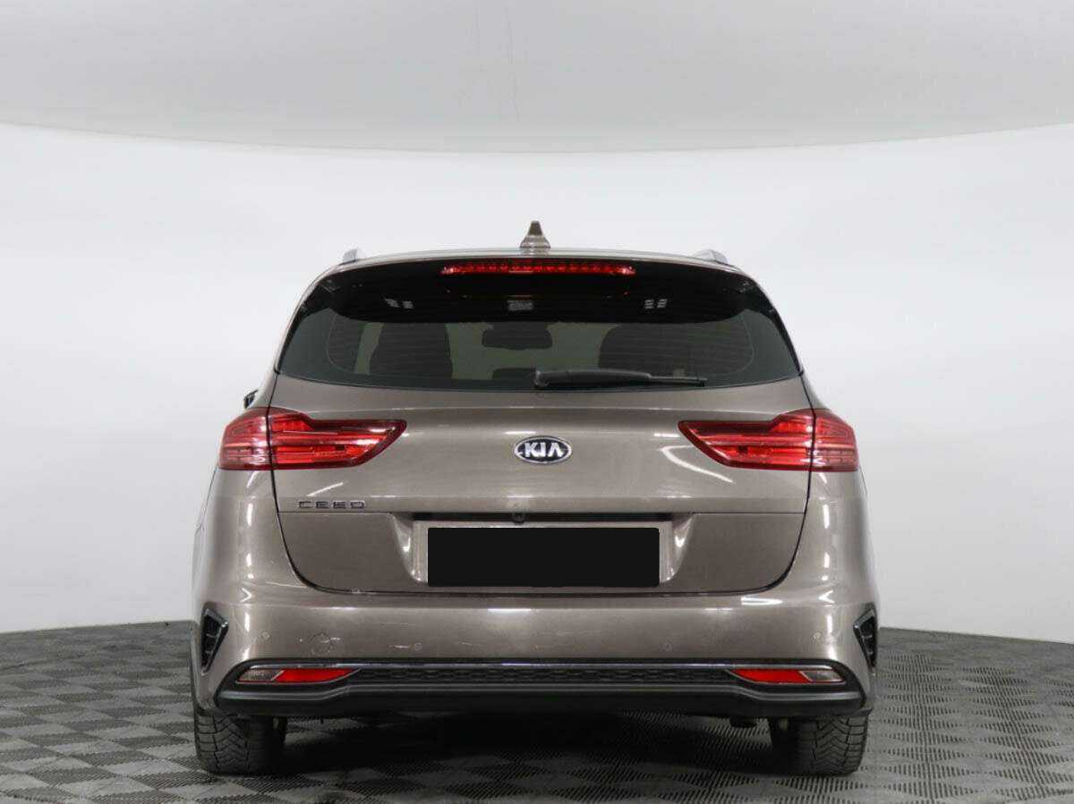 Купить Kia Ceed с пробегом. Фото: #5