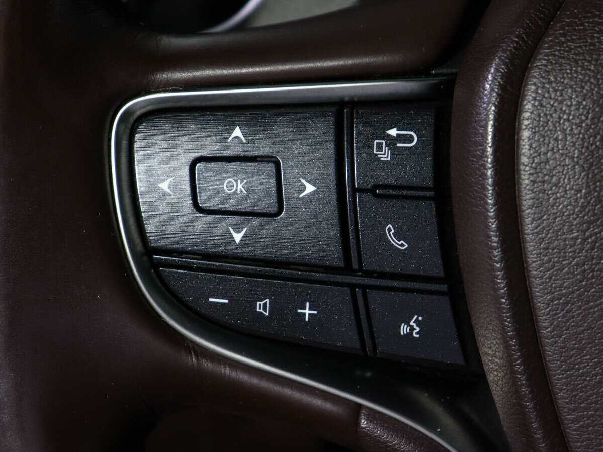 Купить Lexus ES с пробегом. Фото: #23