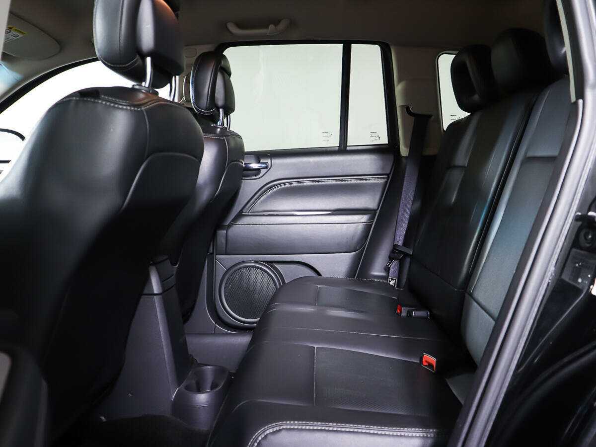 Купить Jeep Compass с пробегом. Фото: #11