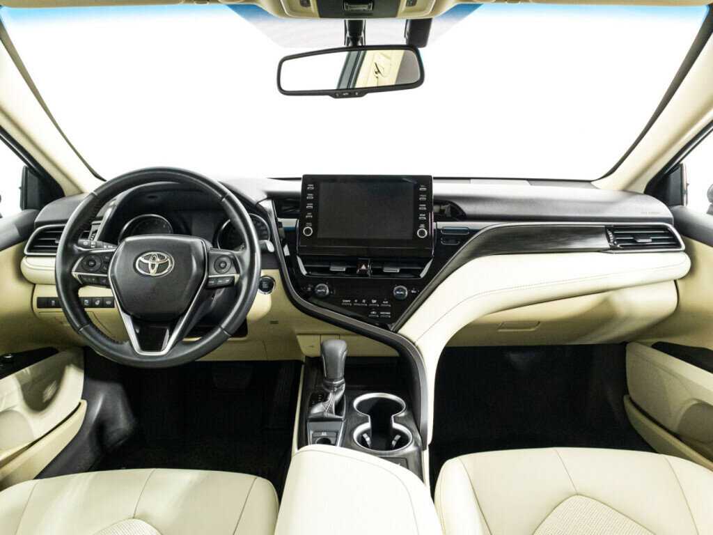 Купить Toyota Camry с пробегом. Фото: #12
