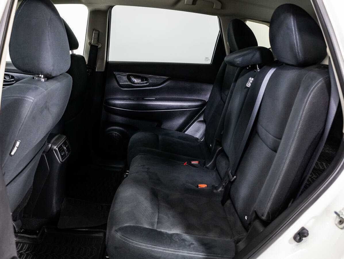 Купить Nissan X-Trail с пробегом. Фото: #9