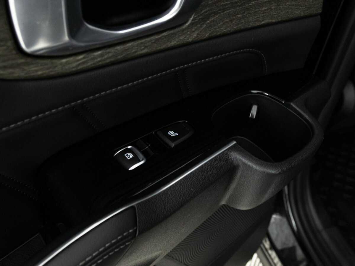 Купить Kia Sorento с пробегом. Фото: #24