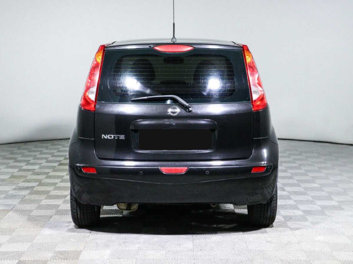 Купить Nissan Note с пробегом. Фото: #4