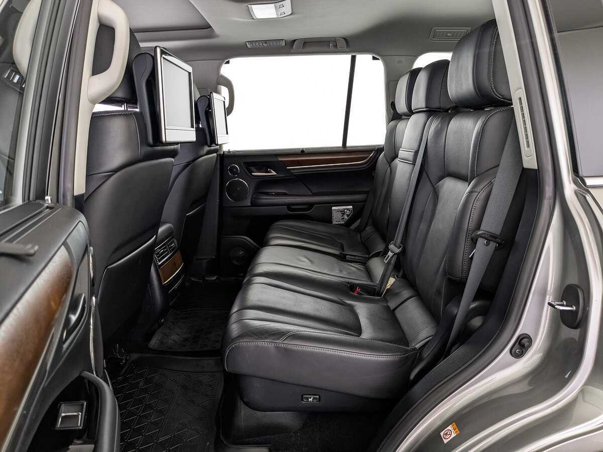 Купить Lexus LX с пробегом. Фото: #17