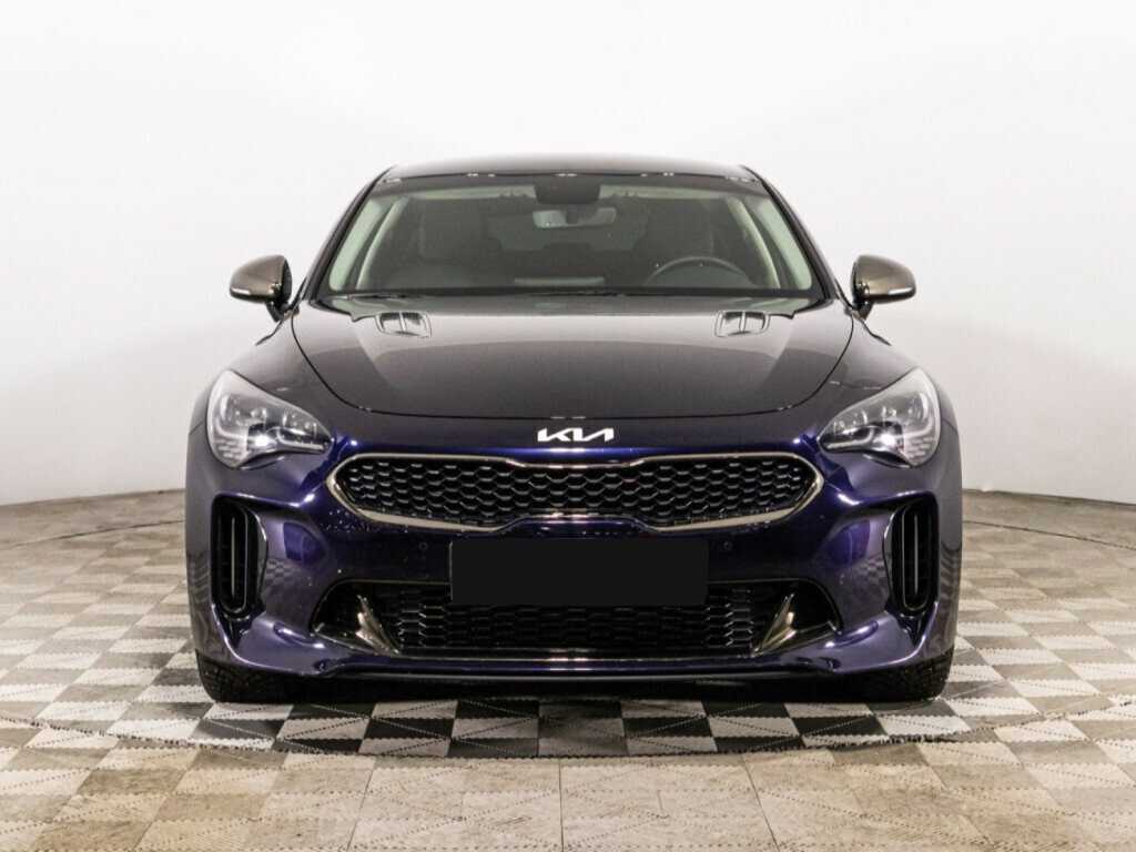 Купить Kia Stinger с пробегом. Фото: #1