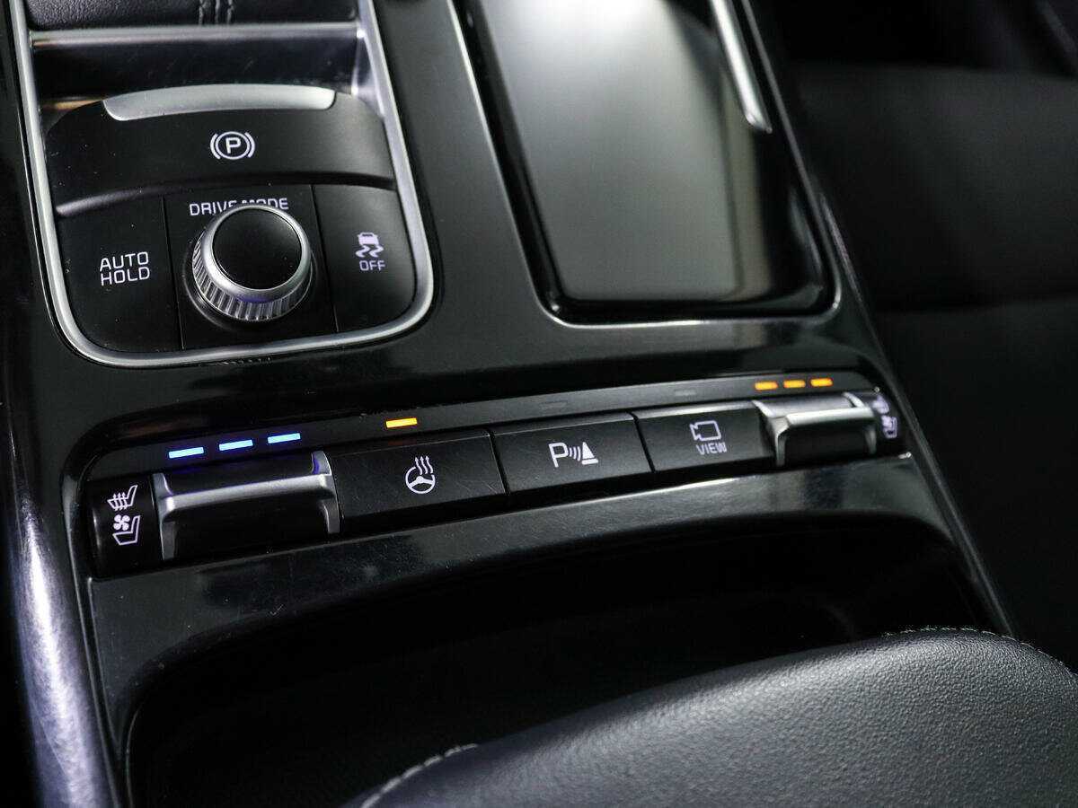 Купить Kia Stinger с пробегом. Фото: #17