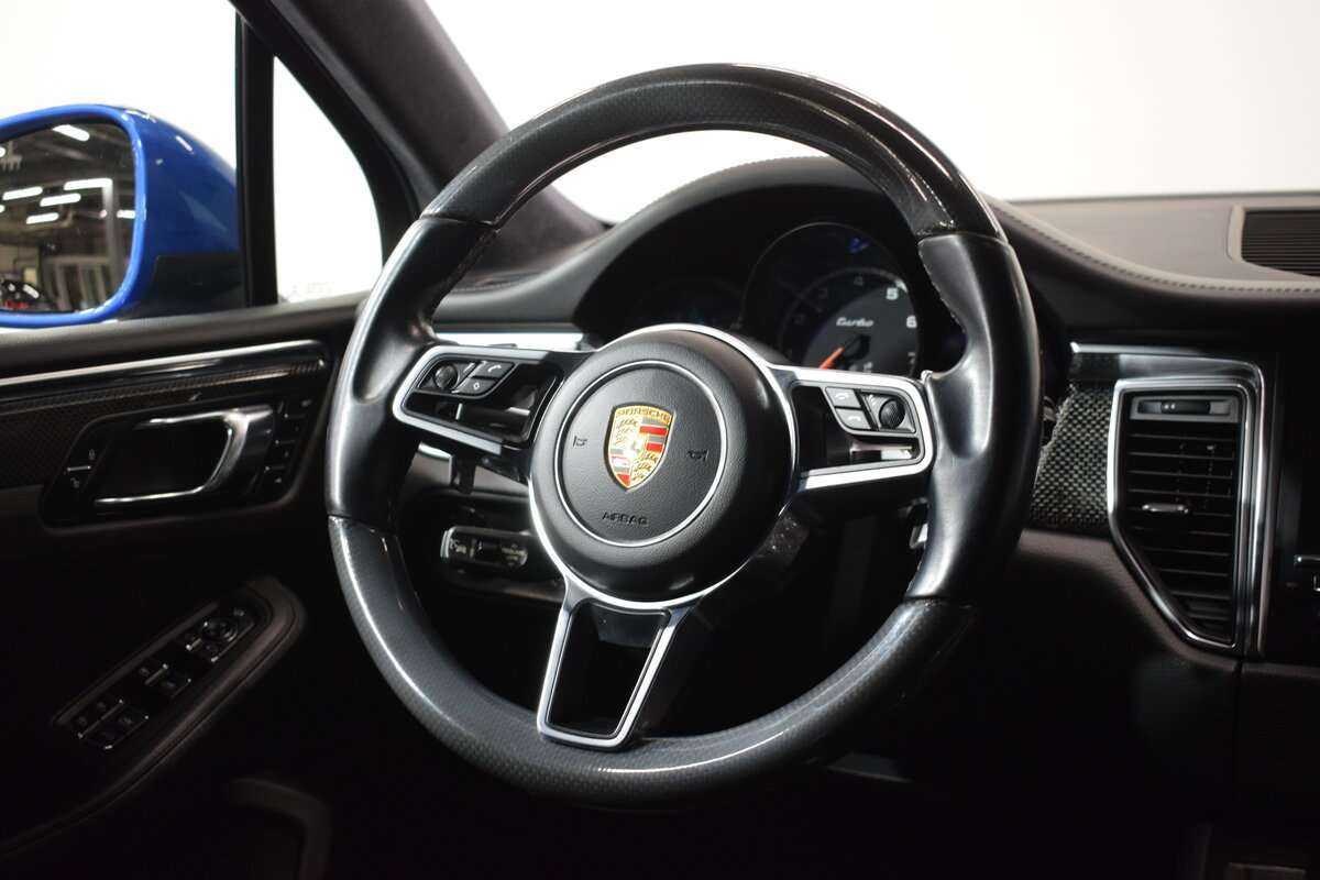 Купить Porsche Macan с пробегом. Фото: #14