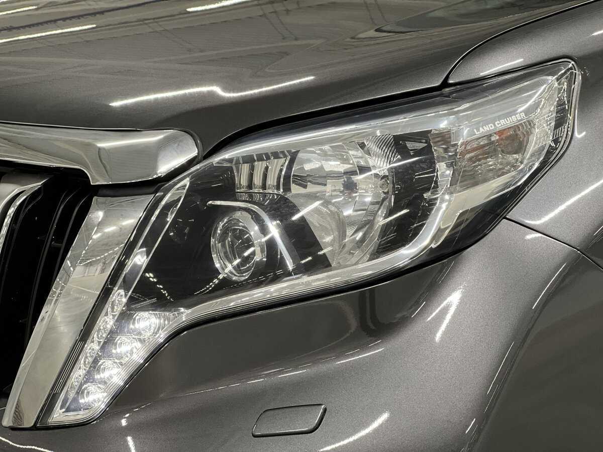 Купить Toyota Land Cruiser Prado с пробегом. Фото: #16