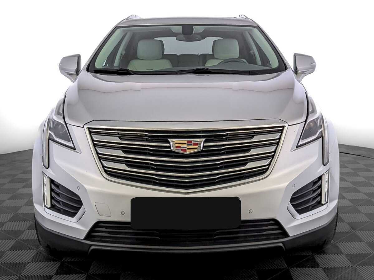 Купить Cadillac XT5 с пробегом. Фото: #1