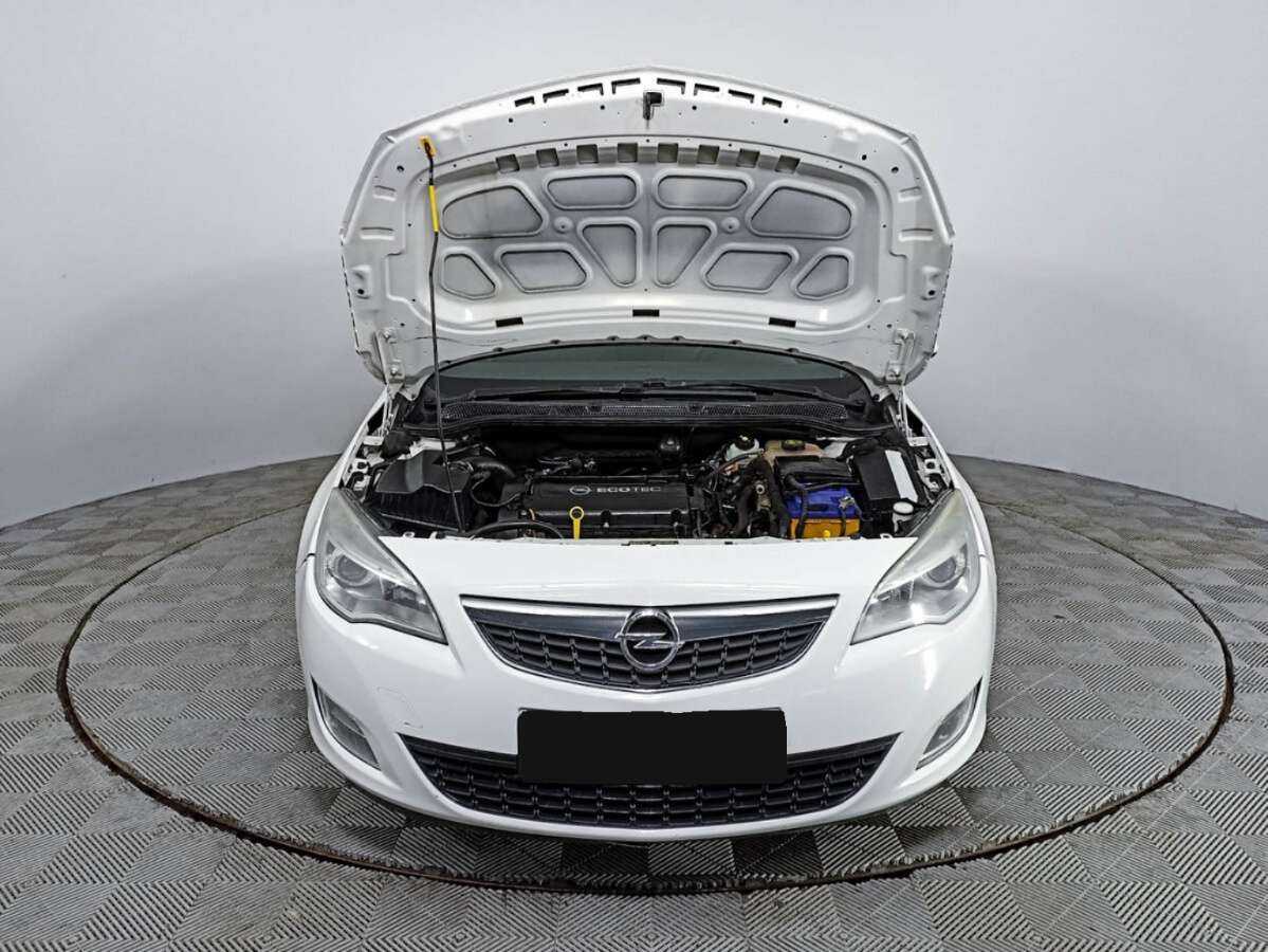 Купить Opel Astra с пробегом. Фото: #8