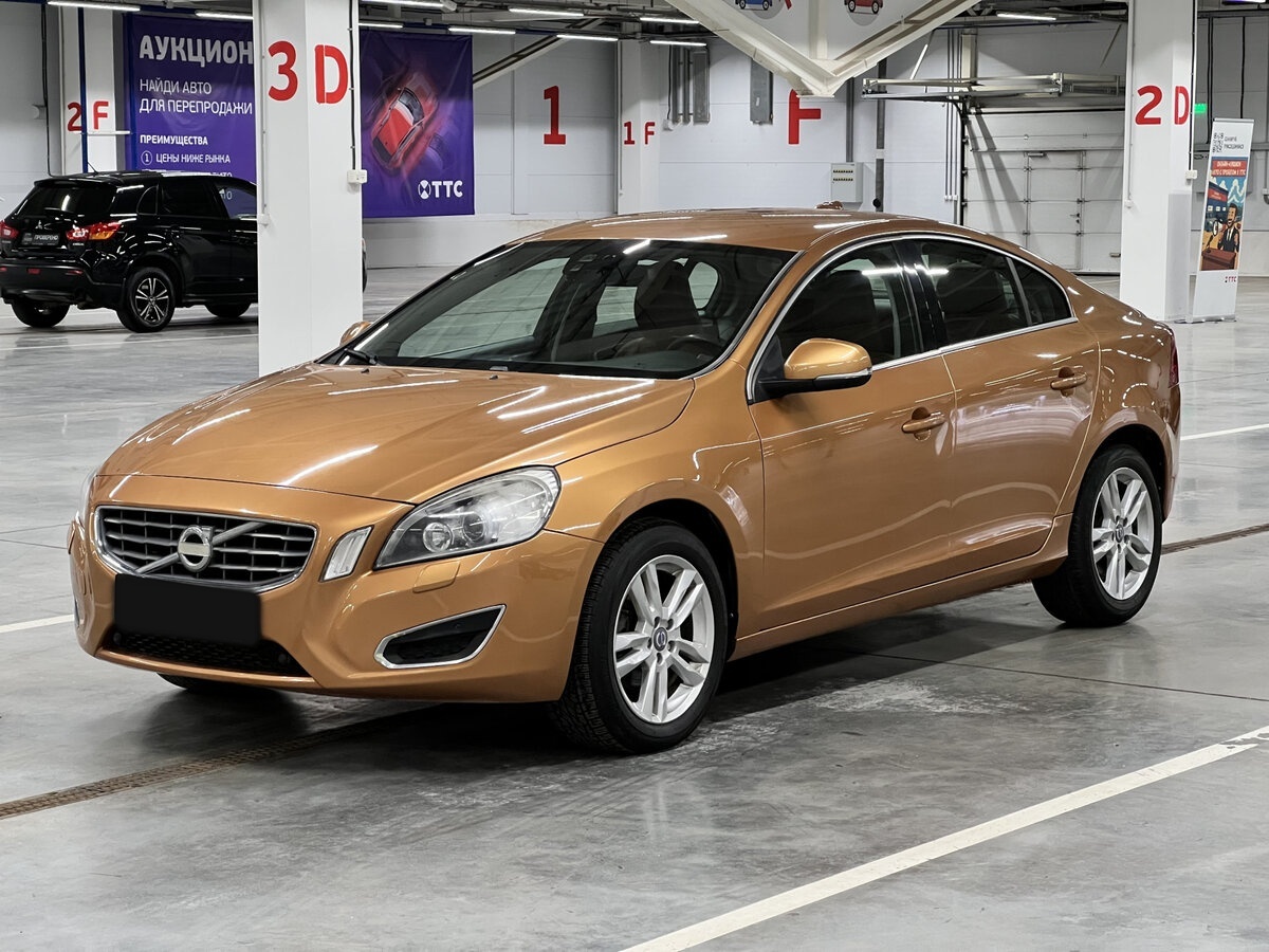 Купить Volvo S60 с пробегом. Фото: #0