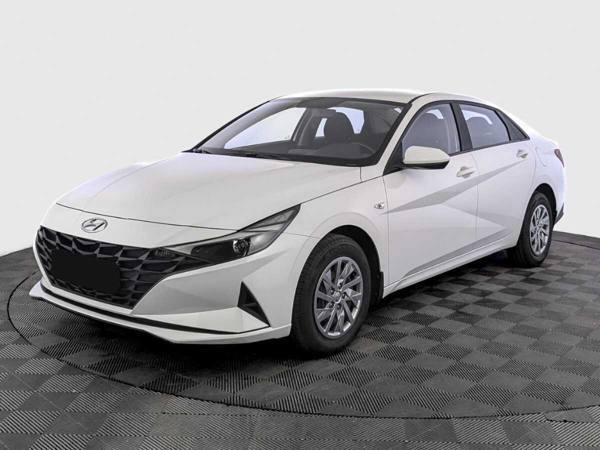 Купить Hyundai Elantra с пробегом. Посмотреть фото