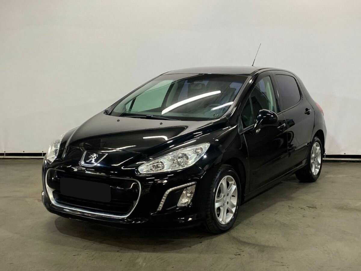 Купить Peugeot 308 с пробегом. Фото: #0