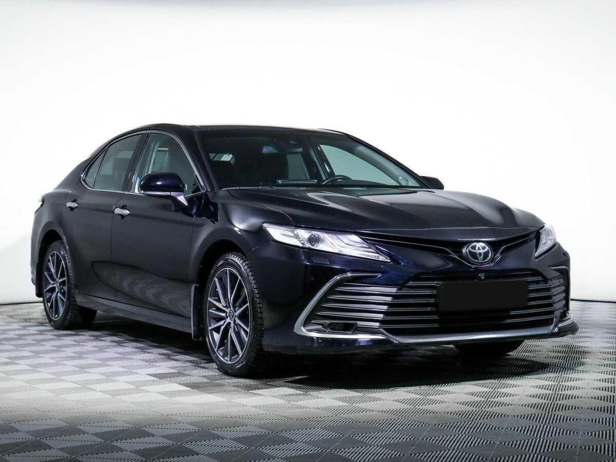 Купить Toyota Camry с пробегом. Фото: #2