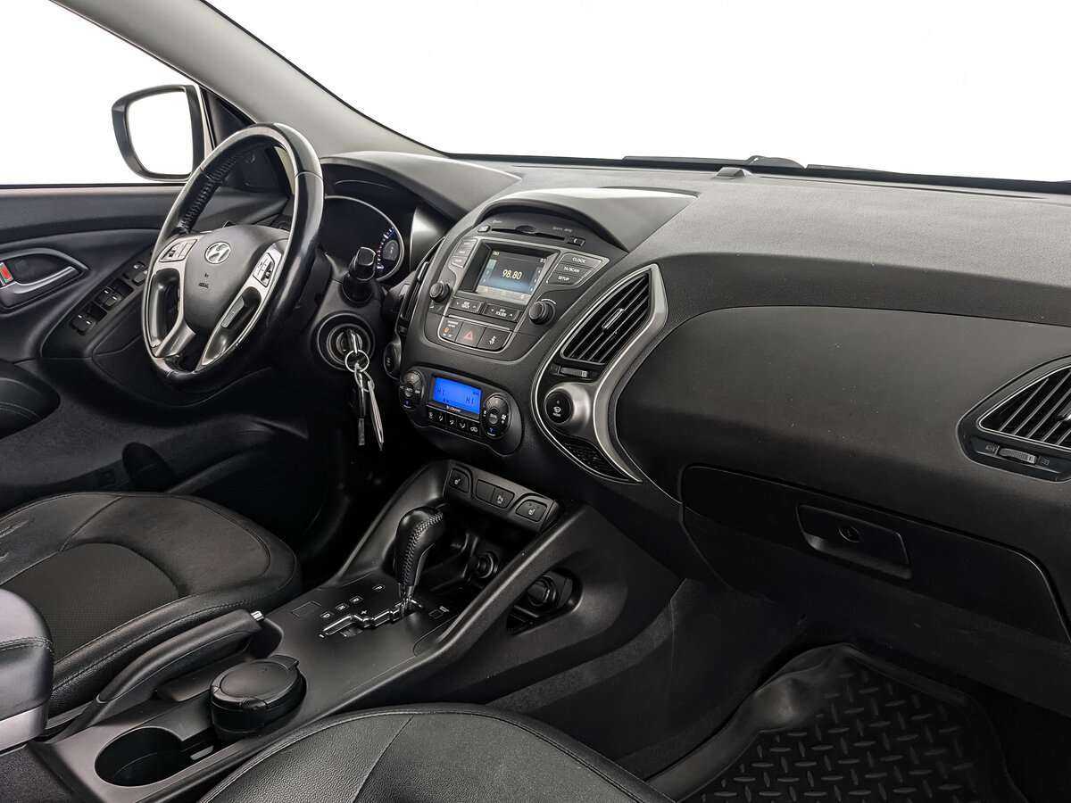 Купить Hyundai ix35 с пробегом. Фото: #12
