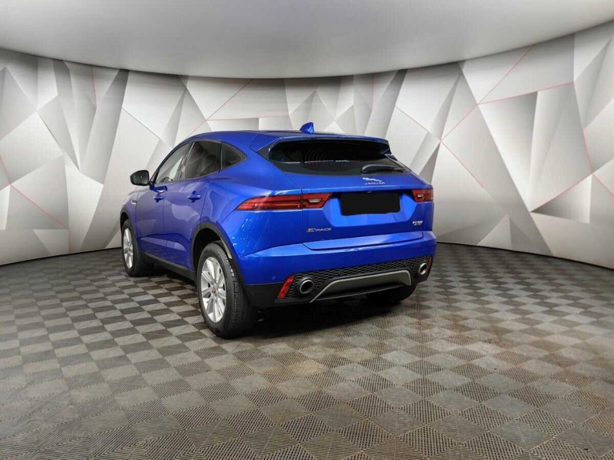 Купить Jaguar E-Pace с пробегом. Фото: #3