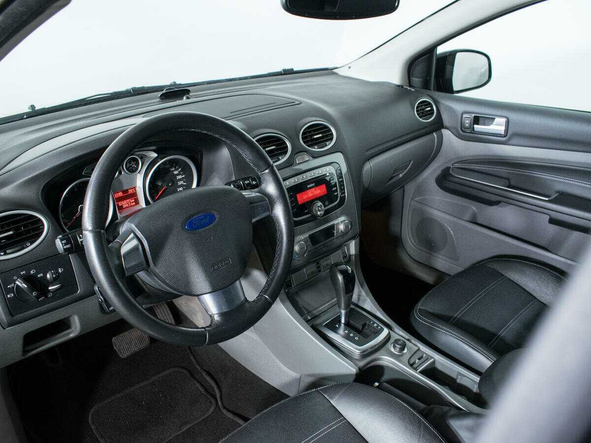 Купить Ford Focus с пробегом. Фото: #12