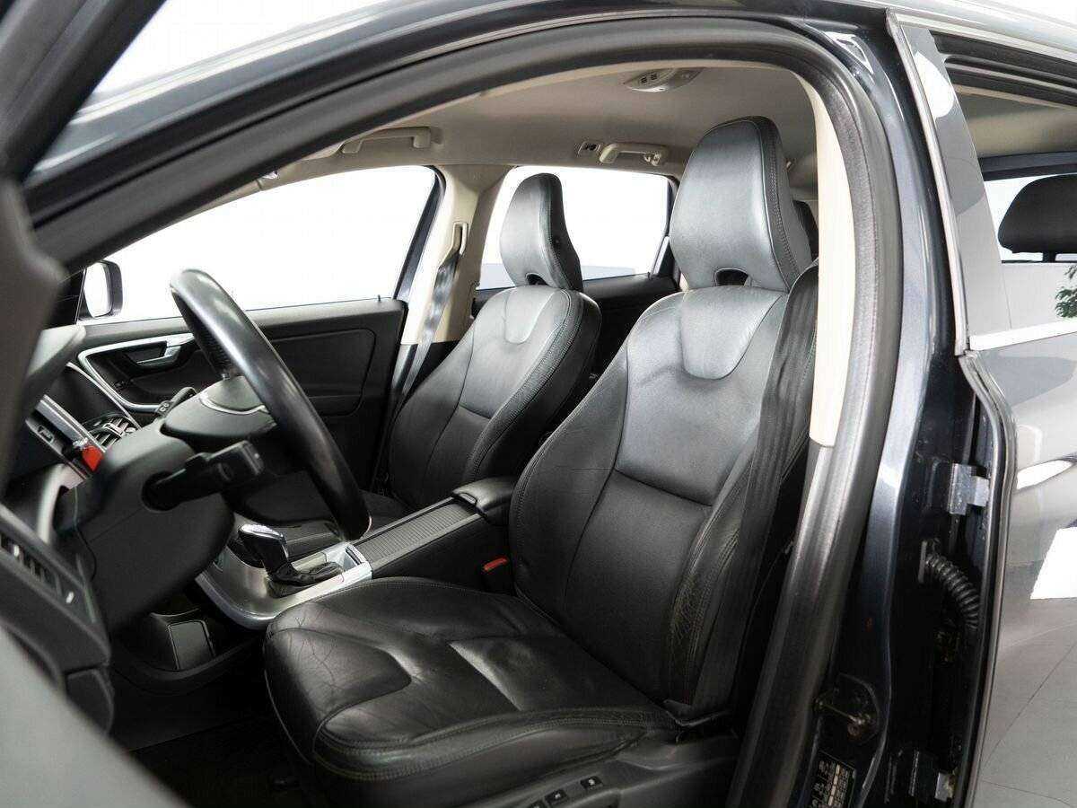 Купить Volvo XC60 с пробегом. Фото: #5
