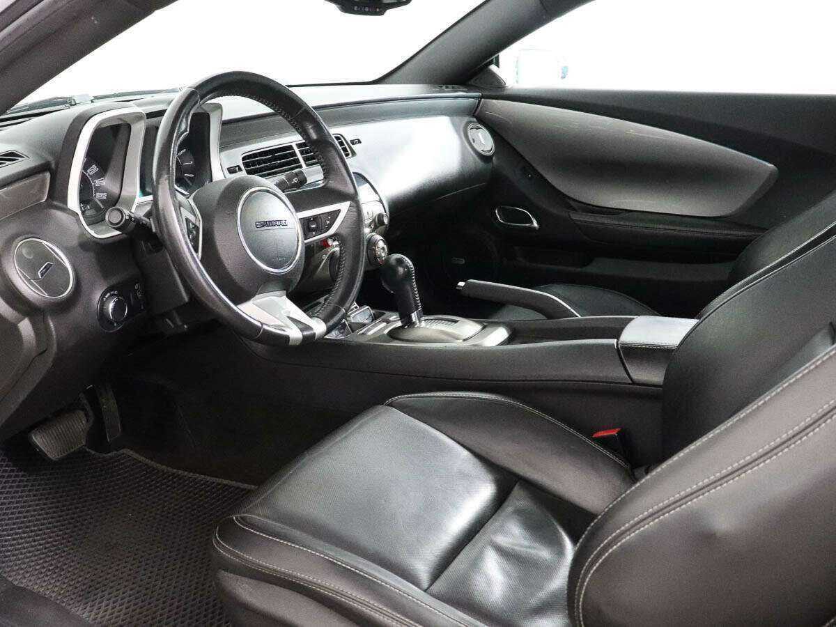 Купить Chevrolet Camaro с пробегом. Фото: #7