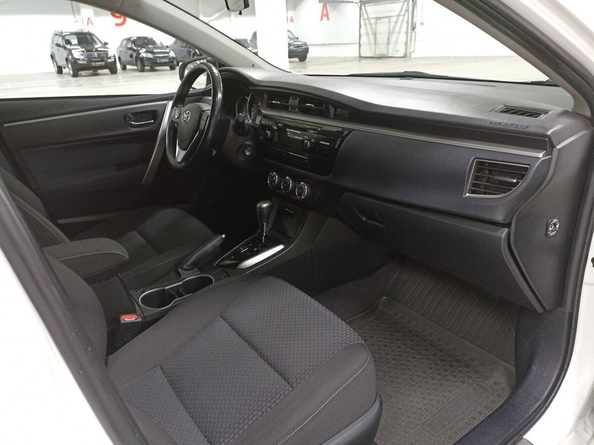 Купить Toyota Corolla с пробегом. Фото: #10