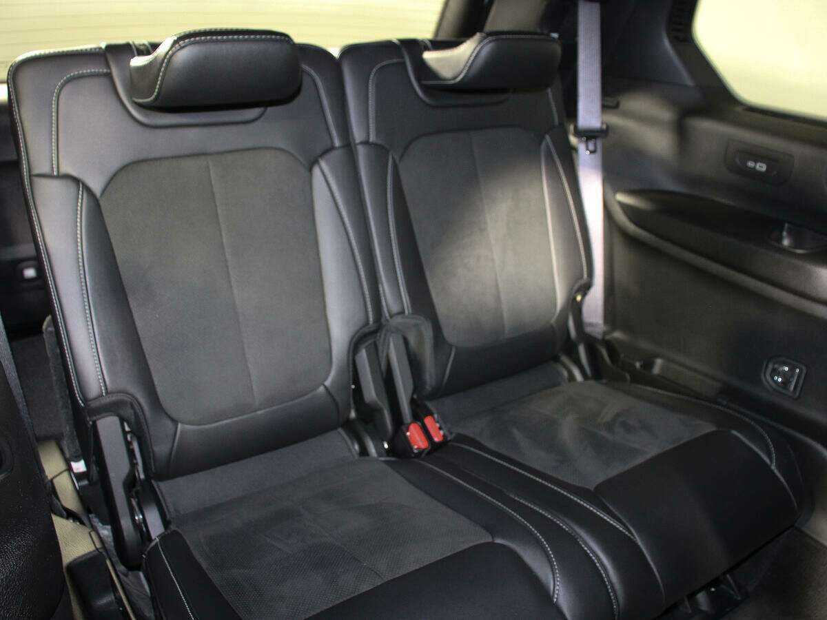 Купить Jeep Grand Cherokee с пробегом. Фото: #14