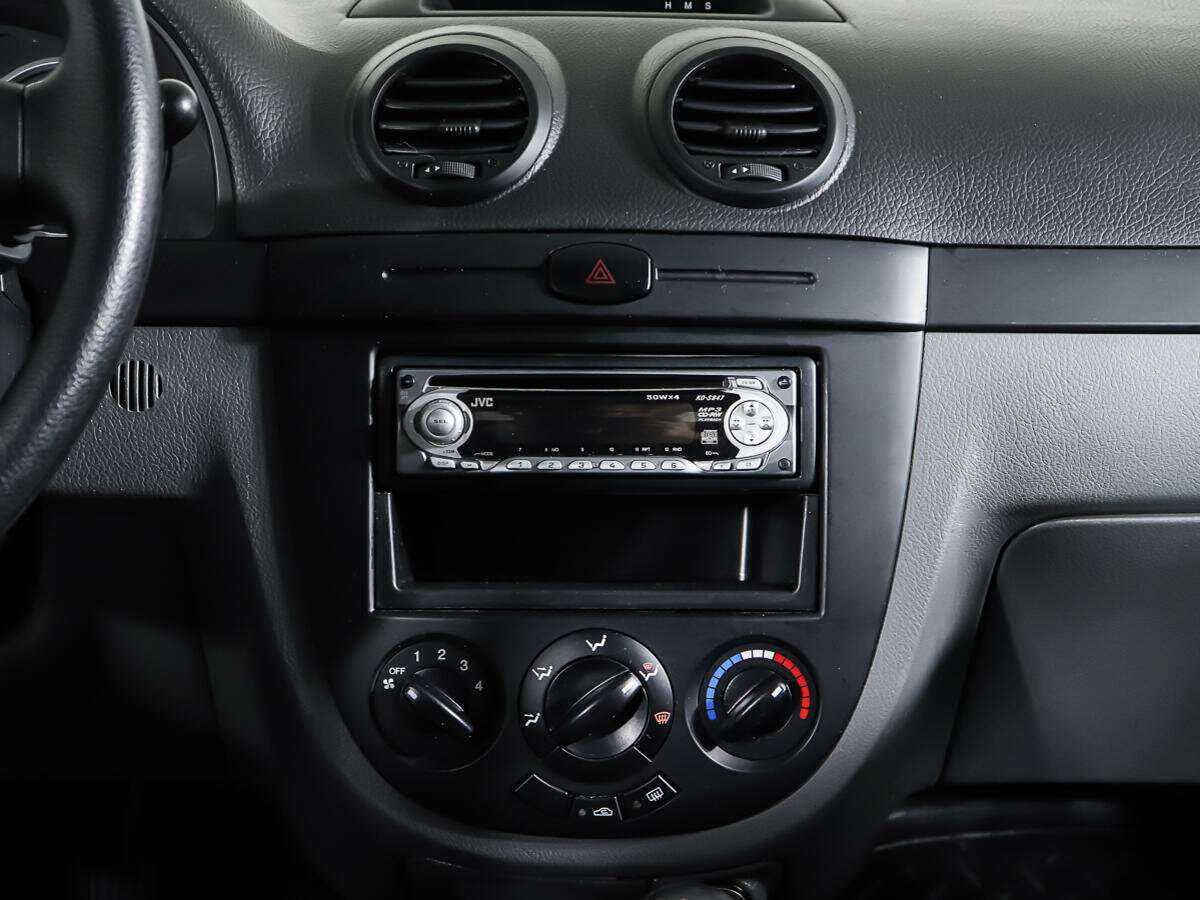 Купить Chevrolet Lacetti с пробегом. Фото: #10