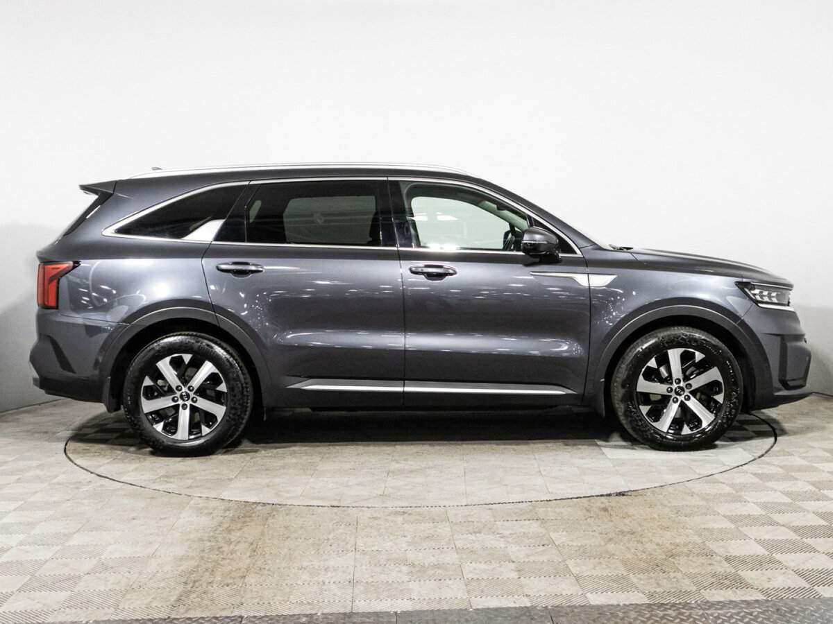 Купить Kia Sorento с пробегом. Фото: #3