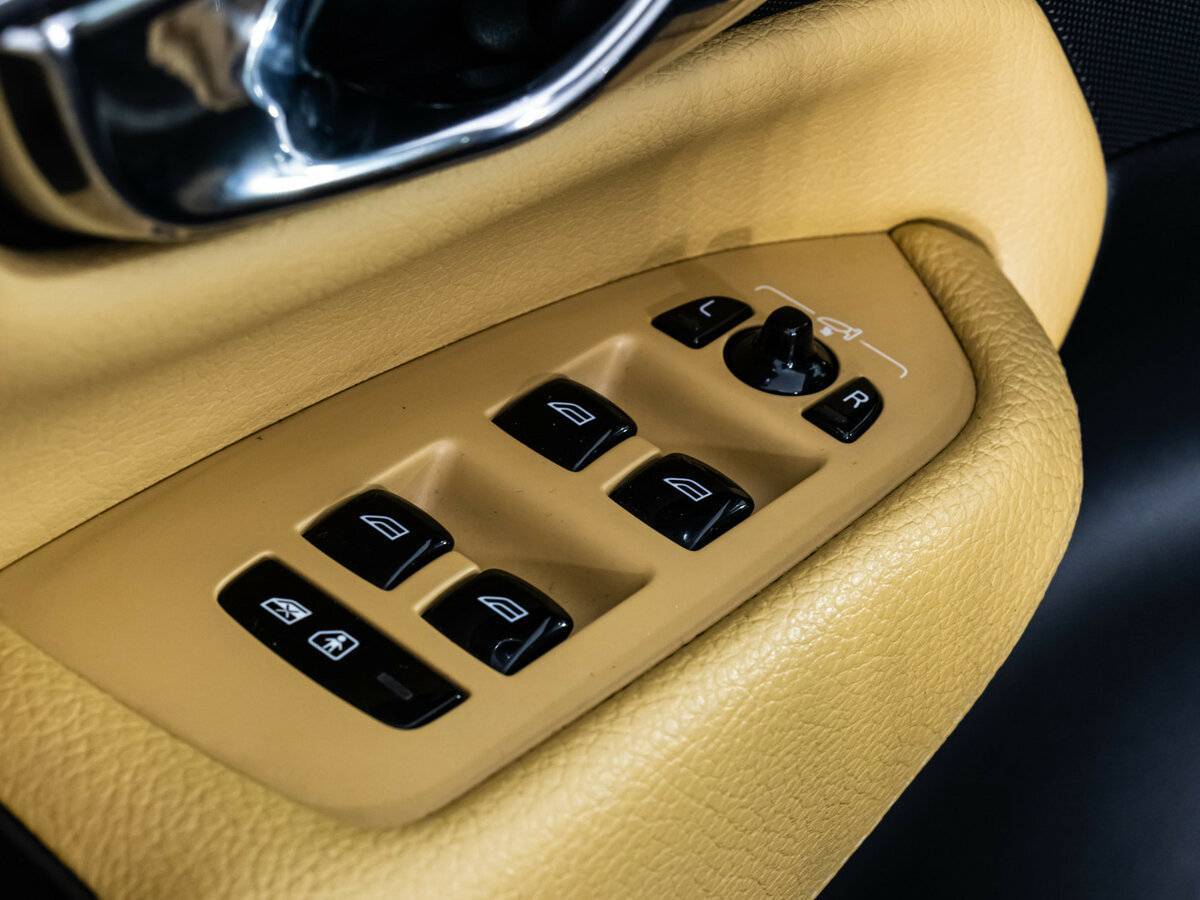 Купить Volvo XC90 с пробегом. Фото: #20