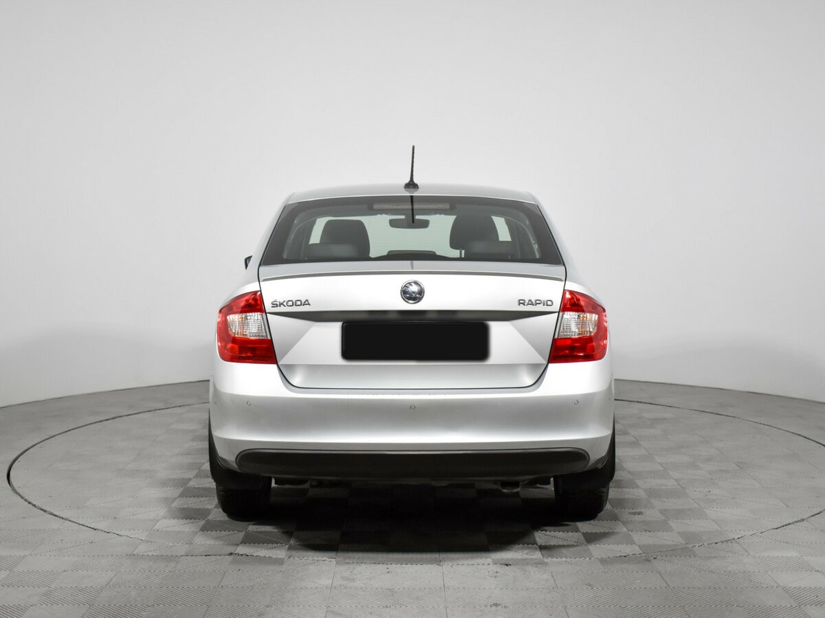 Купить Skoda Rapid с пробегом. Фото: #5