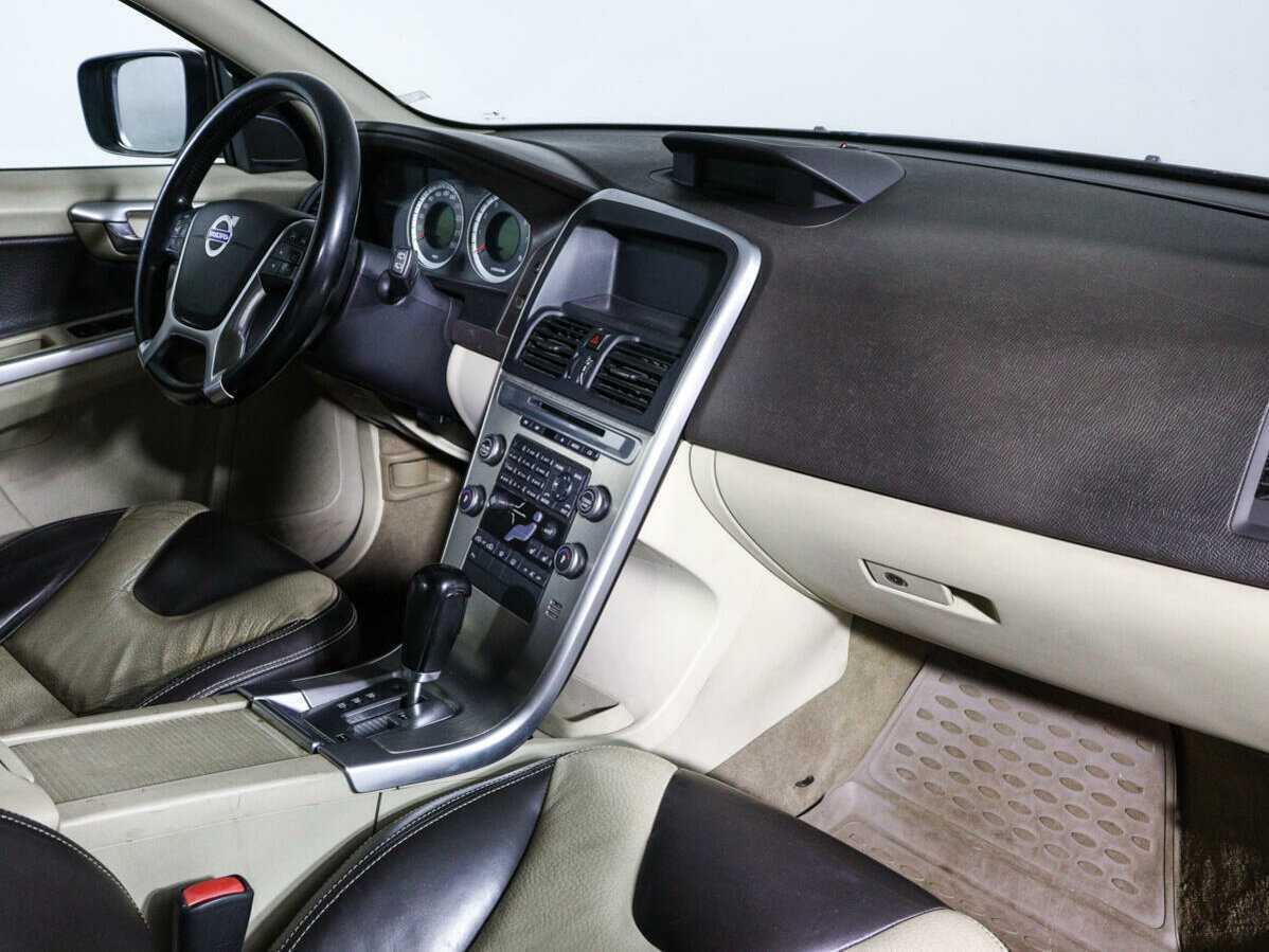 Купить Volvo XC60 с пробегом. Фото: #6
