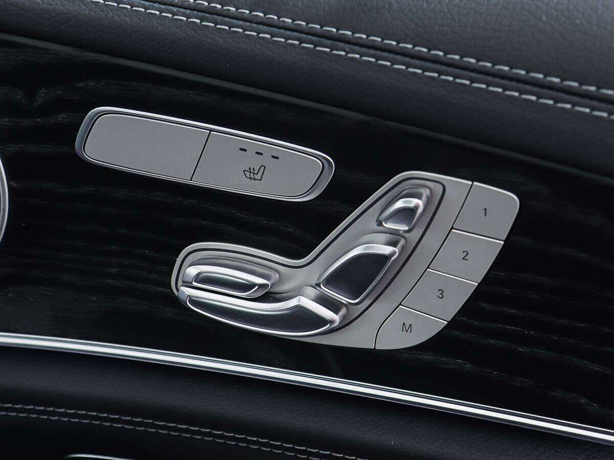 Купить Mercedes-Benz E-Класс с пробегом. Фото: #15