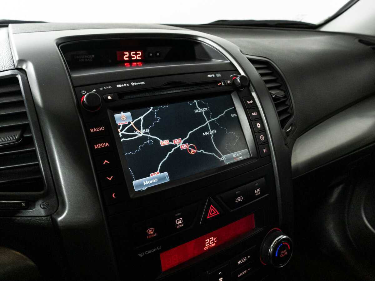 Купить Kia Sorento с пробегом. Фото: #16