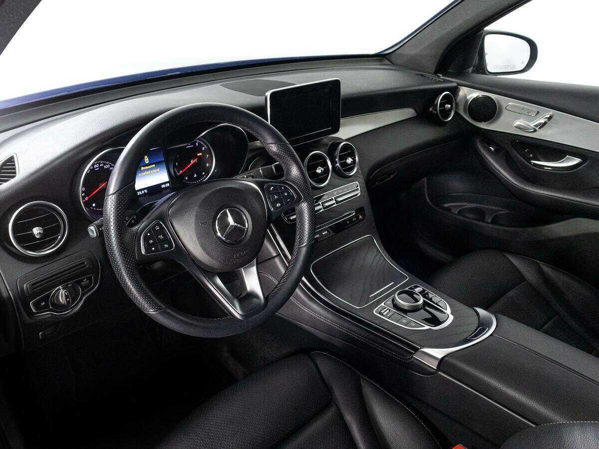 Купить Mercedes-Benz GLC с пробегом. Фото: #10